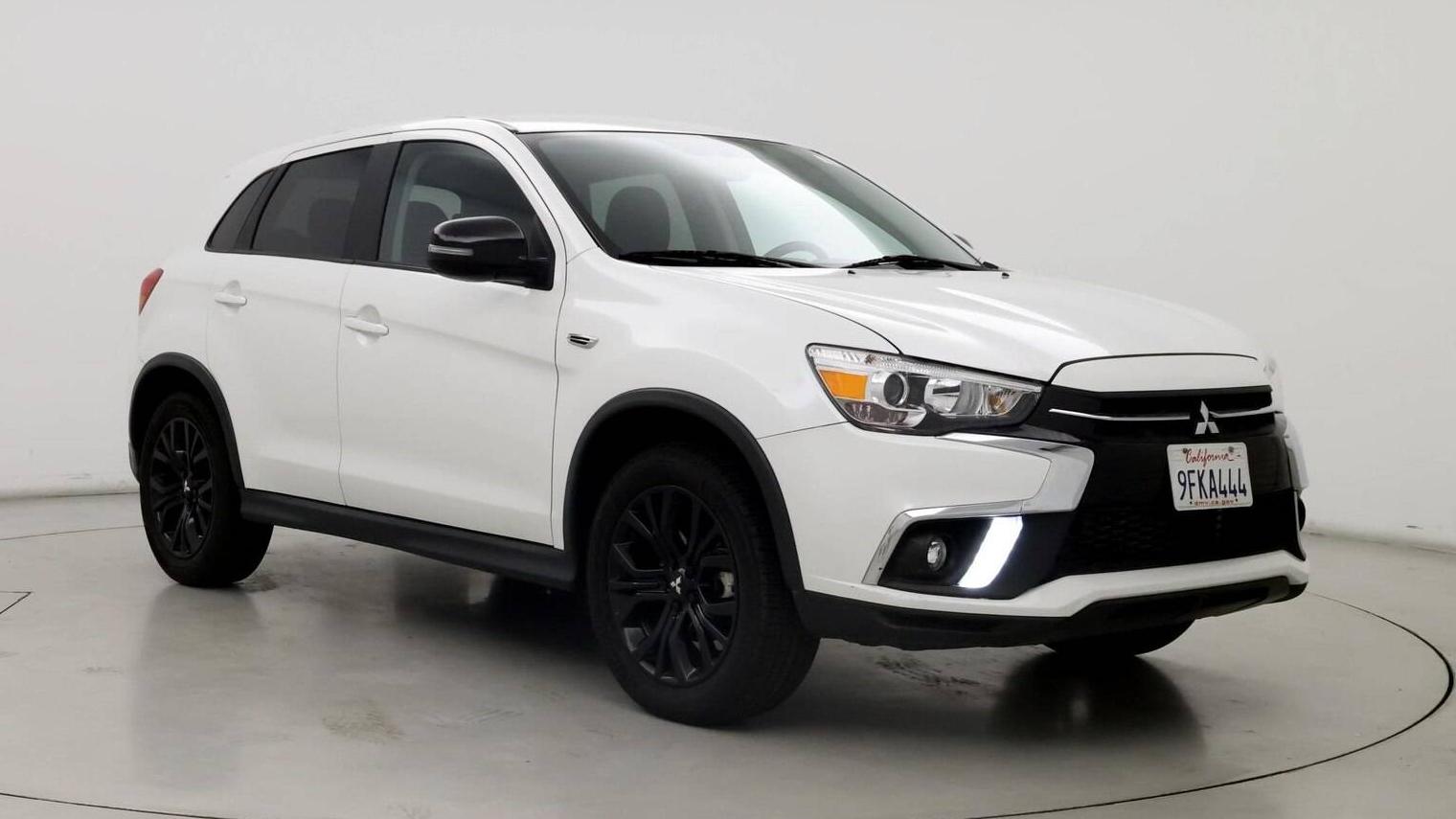 MITSUBISHI OUTLANDER SPORT 2018 JA4AP3AU1JU008891 image